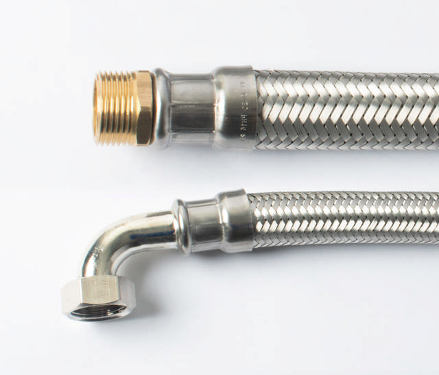 EPDM flexibele slang DN20 3/4''M x 3/4''F met bocht